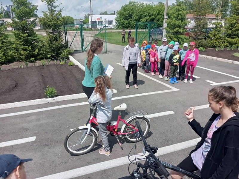 Инструктаж по дорожной безопасности на летних каникулах.